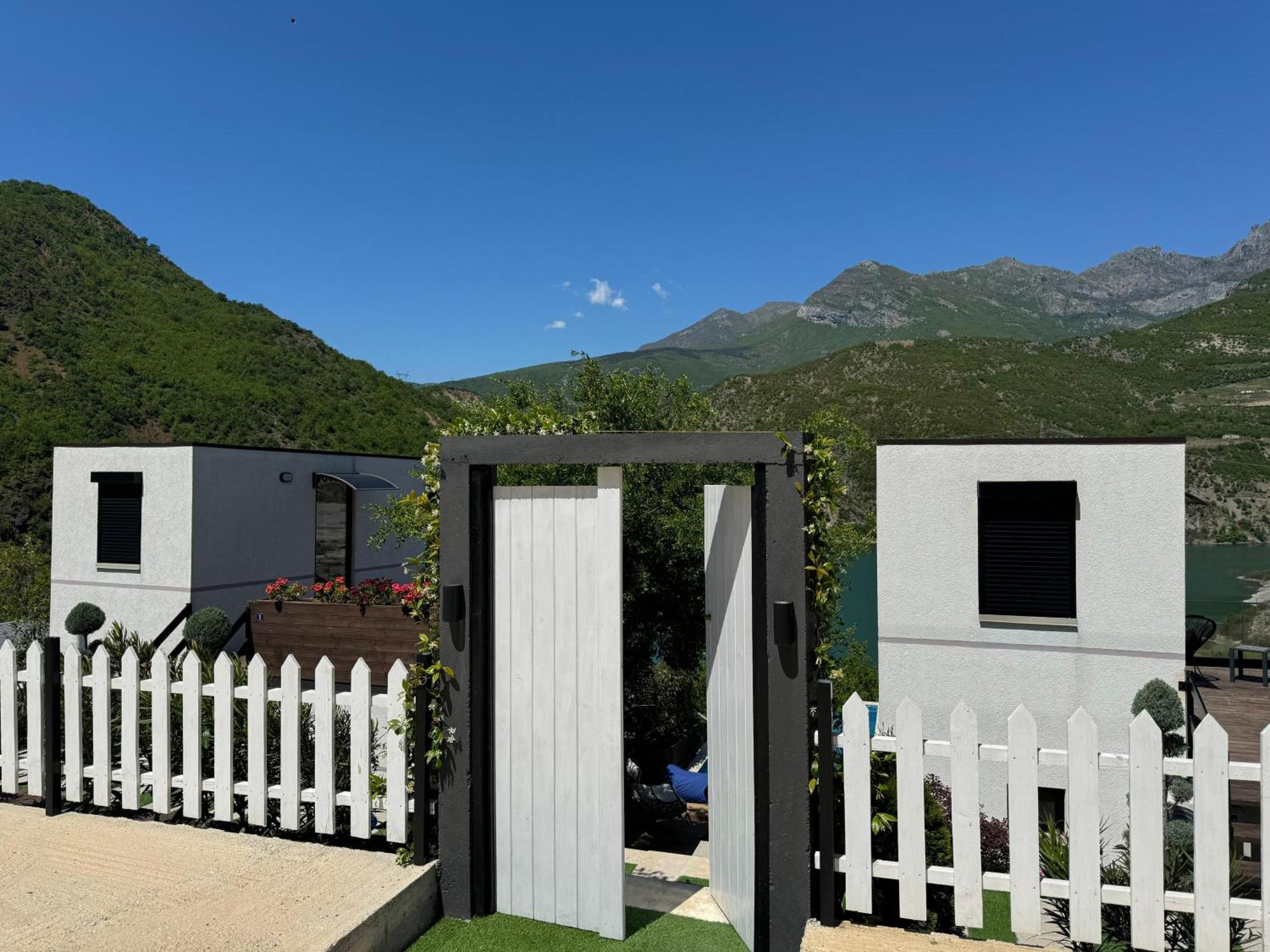 Koman Paradise By Romina Shkoder Exterior photo